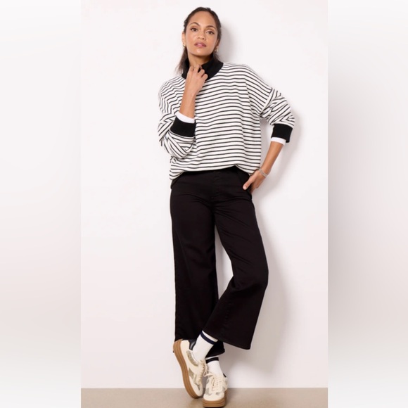 Evereve Black and White Striped Mock Neck Soft Brushed Fabric Top Size L - Picture 3 of 16